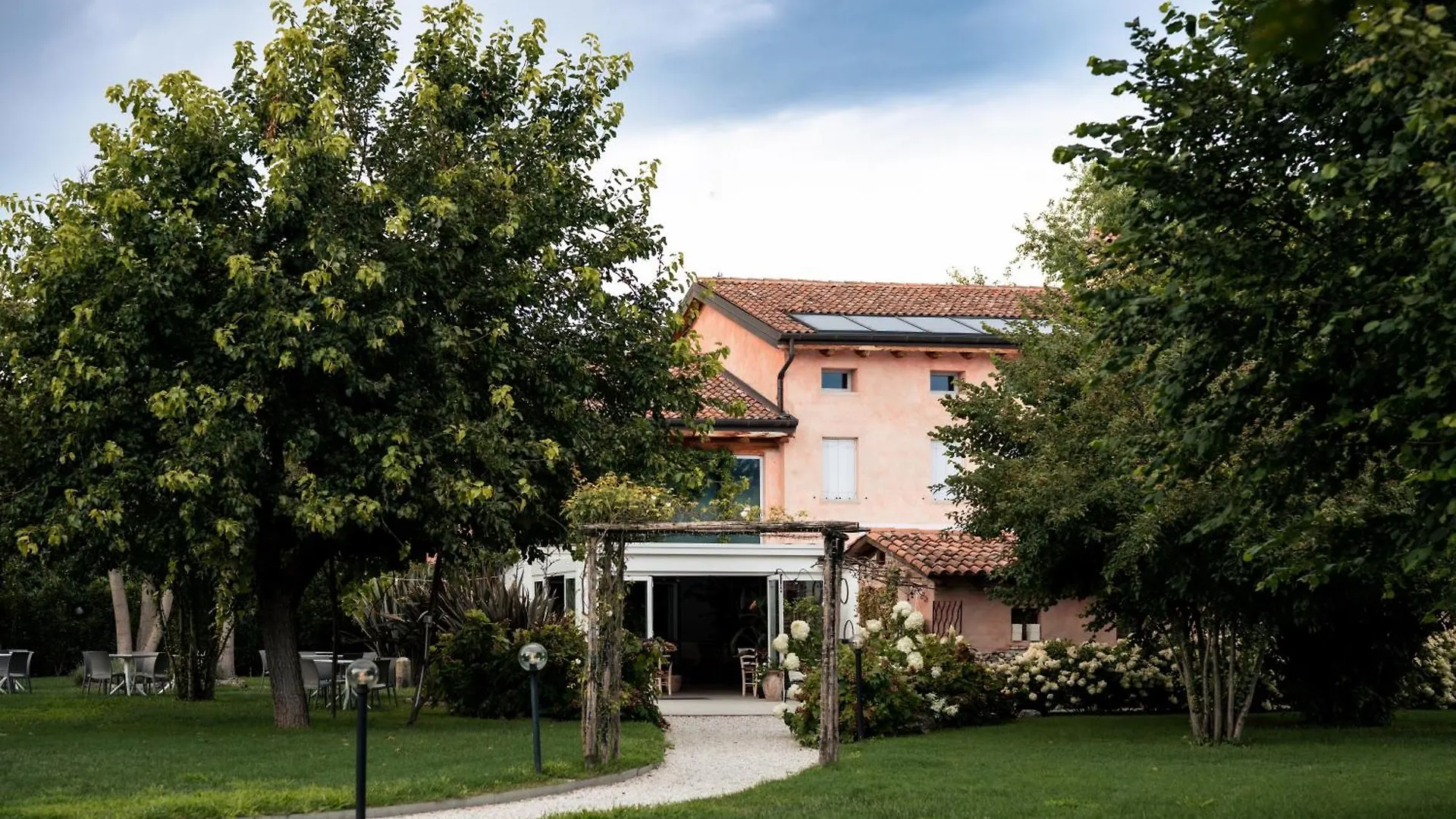 Locanda Conta Piazzola sul Brenta 0*,  Italia